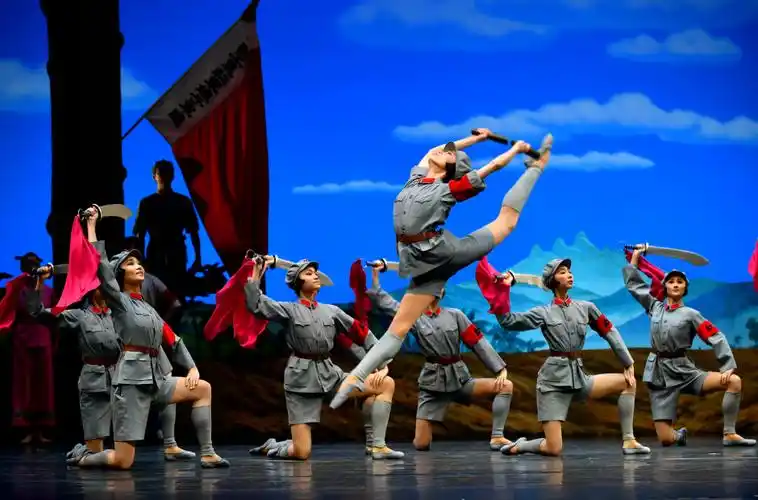 芭蕾舞红色娘子军芭蕾舞剧红色娘子军视频