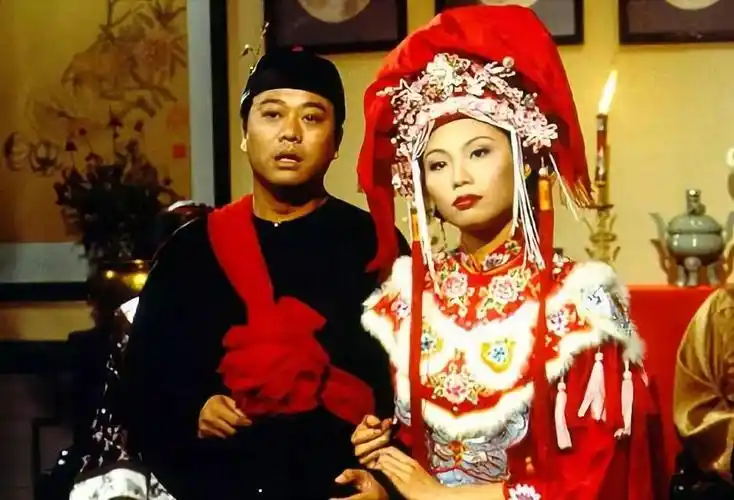 前tvb港姐,离巢后搭上"玩具大王"!如今掌上亿身家当小三?_陈妙瑛