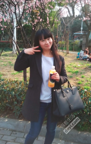 大龄单身女青年征婚