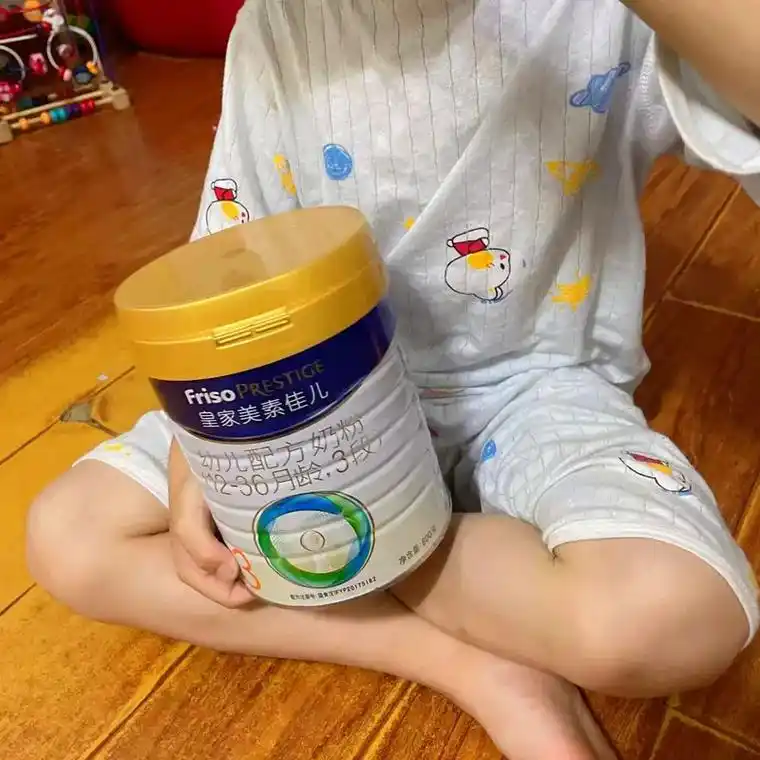 美素佳儿奶粉,宝宝的爱心传递94.每次喝美素佳儿奶粉的时候, - 抖音
