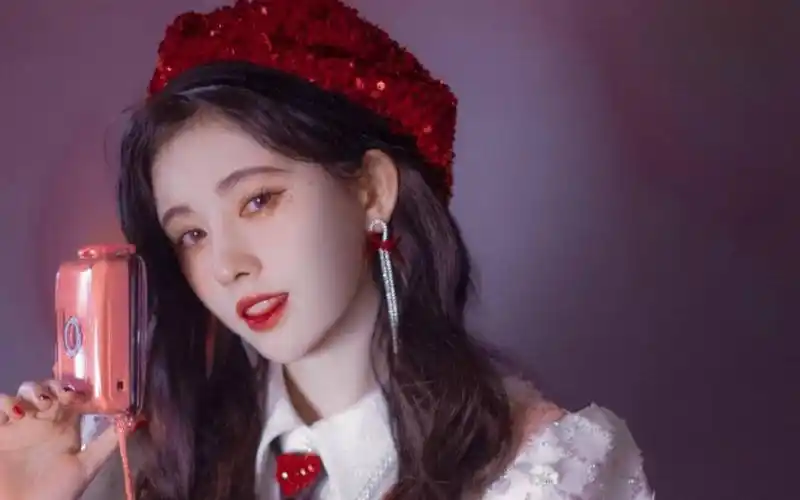 鞠婧祎#恋爱告急#2021年浙江卫视跨年演唱会#舞台#舞蹈