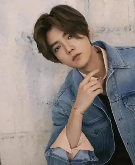 有种差距叫鹿晗与关晓彤官宣6年后两人棋局终被看清