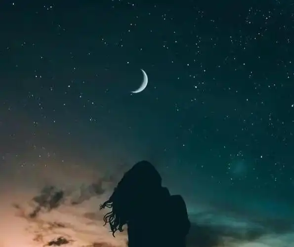 夜晚独自一人感慨短句夜晚一个人伤感语录