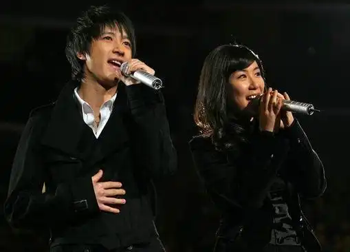 韩庚在韩国有多强(她被韩国董事钦点赴韩发展)(4)