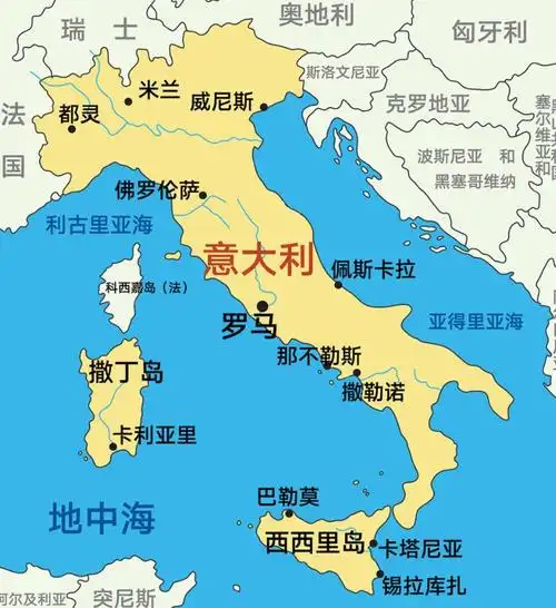 奥地利,斯洛文尼亚接壤,东,南,西三面分别临地中海的属海亚得里亚海