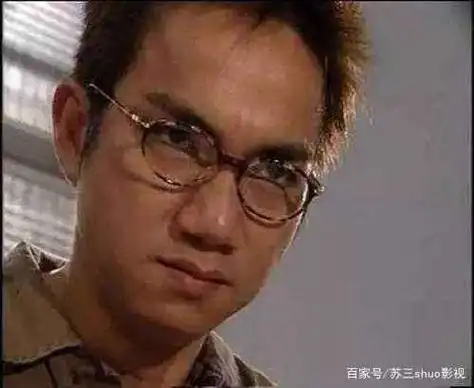 陀枪师姐经典反派鲍国平