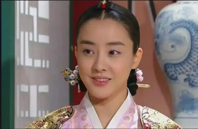 朝鲜妖女张绿水一一男性社会下的替罪羔羊