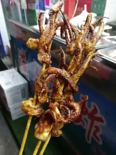 正宗东北铁板鱿鱼-"又忘记照照片了,在广场附近的店价位很划算.