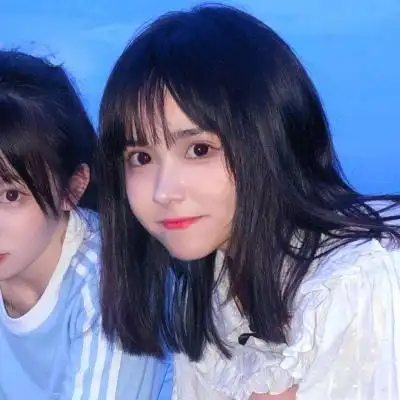 沫兮 成熟唯美女生高冷闺蜜头像