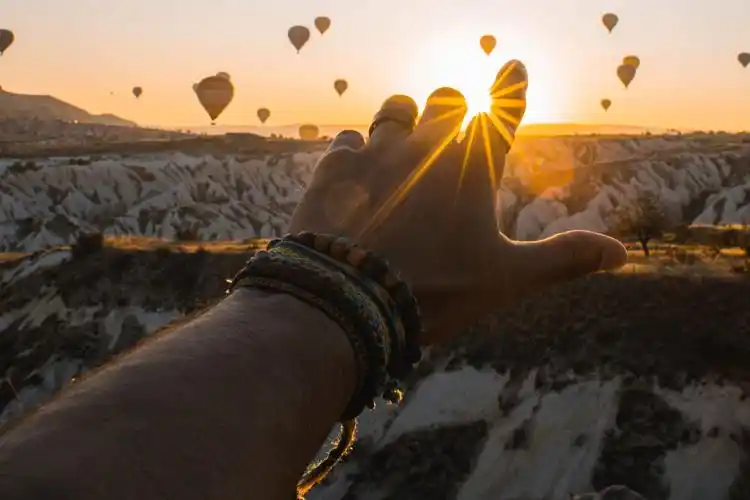 关于放开手的说说(放开手的说说 伤感) _晶羽文学网