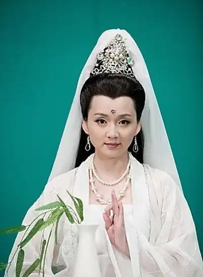 章艳敏是位很低调的演员,出演的作品不算多,加上平日里很少炒作,也没