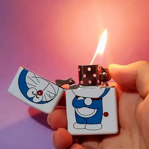 哆啦煤油打火机可爱爱萌卡通防风机器猫女生男友煤油打火机