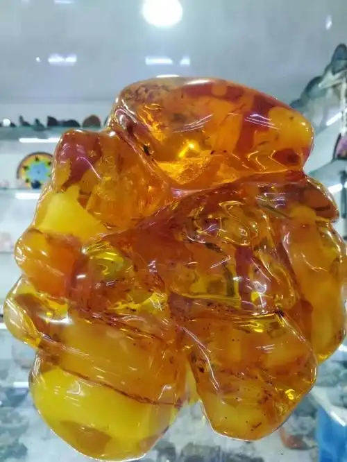 辽宁金琥珀收藏(适珍拍卖宝物鉴定)(1)