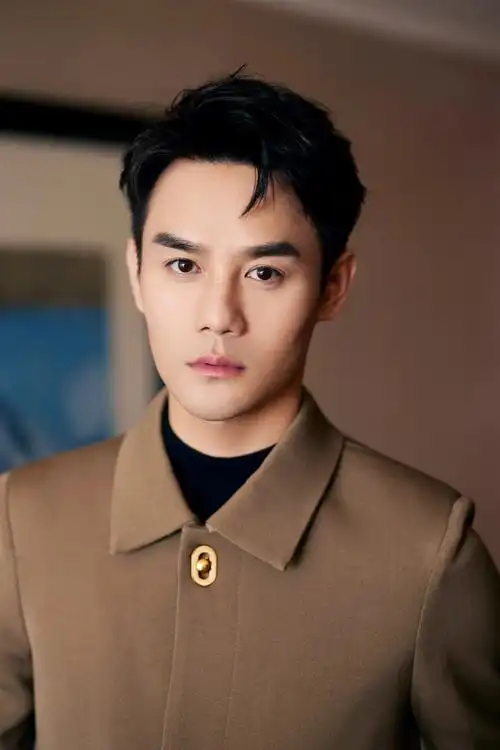 内娱气质男演员王凯一出场就惊动网络