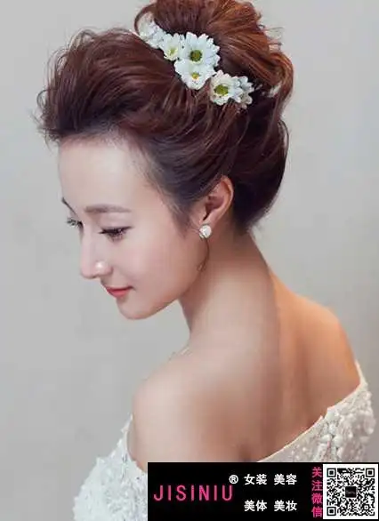 年会主持人发型_新娘发型盘发设计