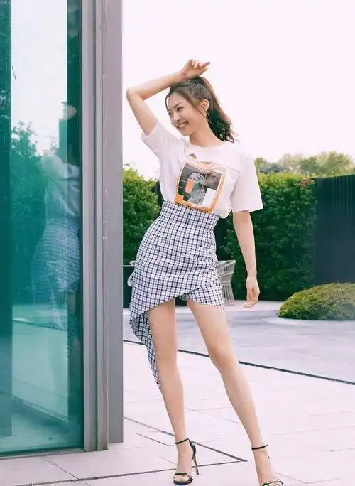 黄梦莹身材真没得说!