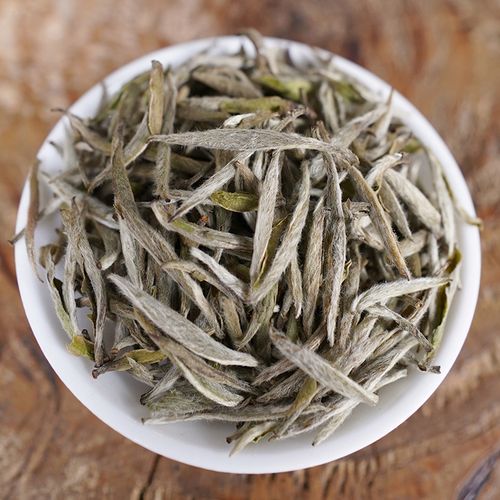 2019年头采白毫银针福鼎管阳高山白茶毫香蜜香花白毫银针