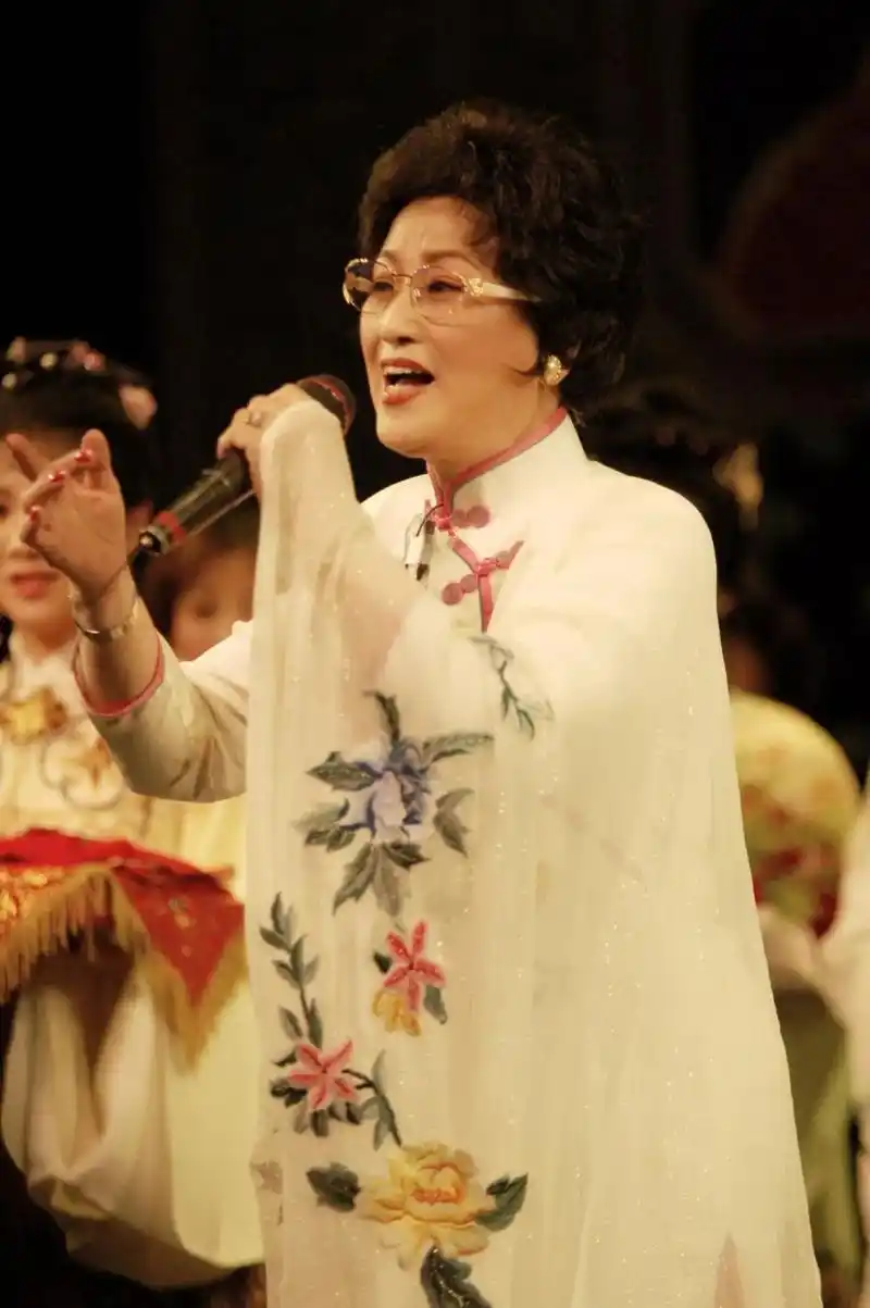 深挖独家专访王文娟复杂演戏简单做人