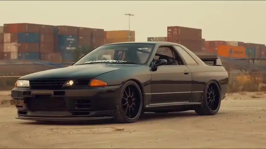 gtr 经典r32你还记得那些年秋名山的日子吗#头文字d