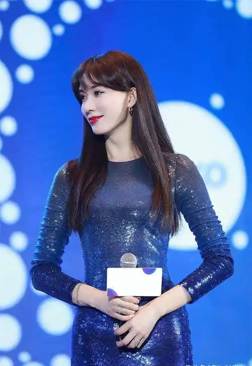 林志玲结婚后愈发奔放!