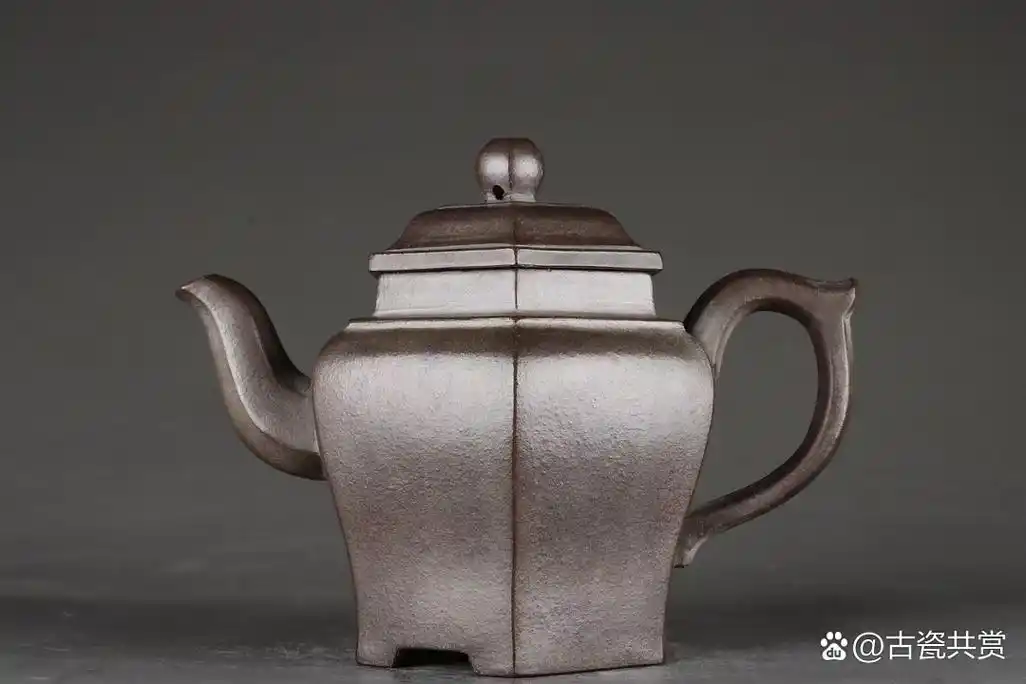 六方宫灯紫砂壶 款识:王南林 清代 高 4.3×18.3cm