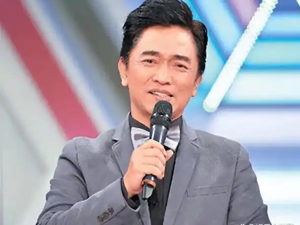 事实证明,方文山不是"消失"了,54岁的他已走上"另一条大路"