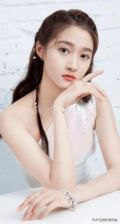 接棒的竟然是迪丽热巴,网友瞬间炸了_节目_工作_观众们