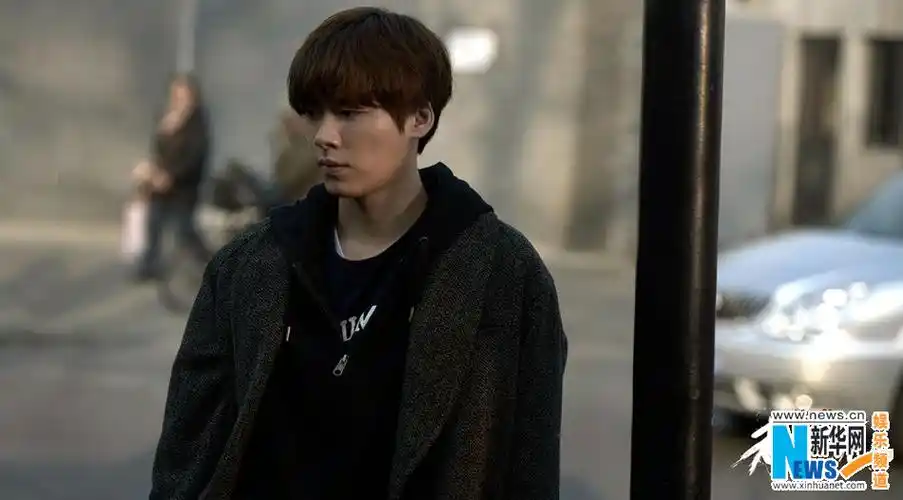 老炮儿人物海报李易峰冷峻造型小炮不忿