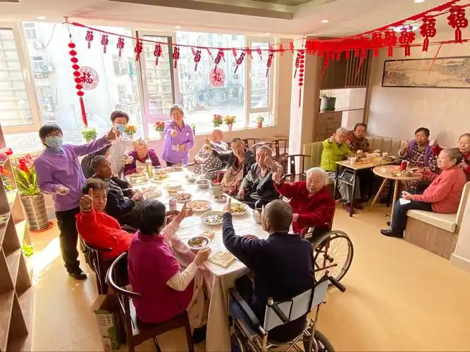 青岛养老院春节后入住火爆,怎么选择合适的养老院?