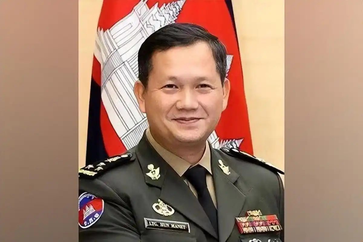 柬埔寨将进入洪玛奈时代 #柬埔寨国王任命洪玛奈为新首相#  中新网8月