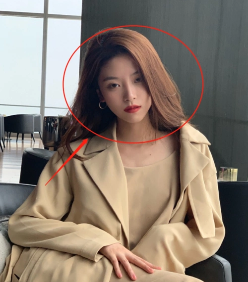 半藏森林晒性感泳照王思聪评论不怪刘阳网友怒怼这不是男人出轨的理由