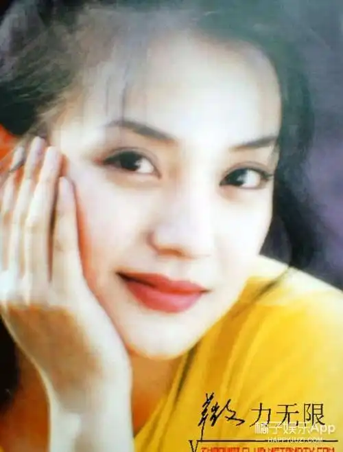 [老照片]今天的赵薇争议很大,但年轻的她真的很美啊