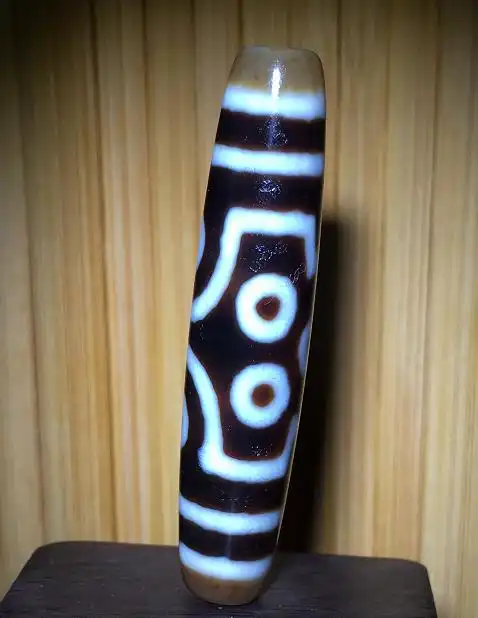 原创天然藏传天珠无比珍贵每一颗充满岁月的沧桑有钱人追捧的藏品