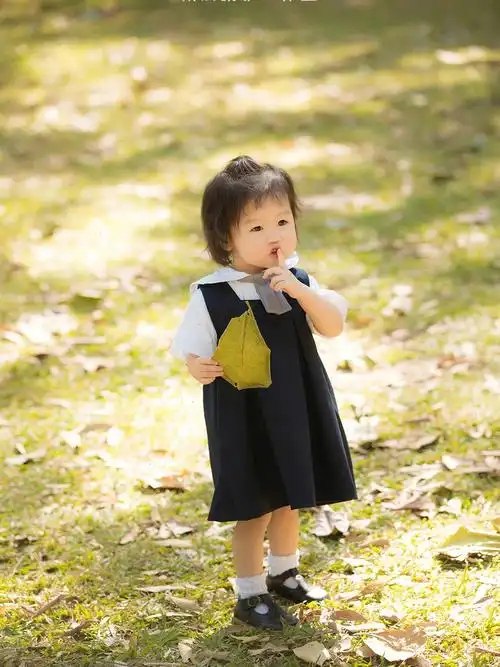 人类幼崽萌萌jk儿童写真