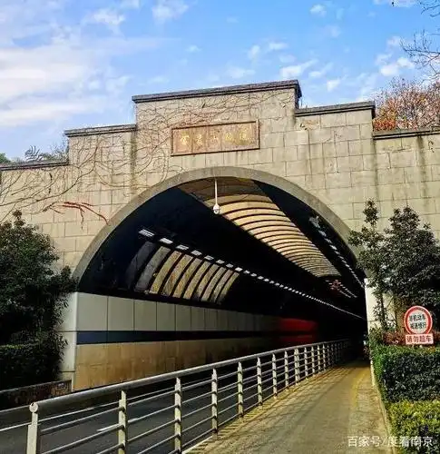 南京这3个隐秘隧道,随手一拍就是大片