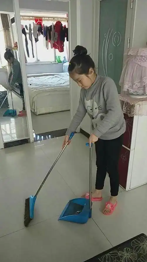 爱劳动的好孩子!