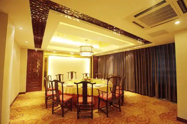 济南习习居宾馆餐厅图片