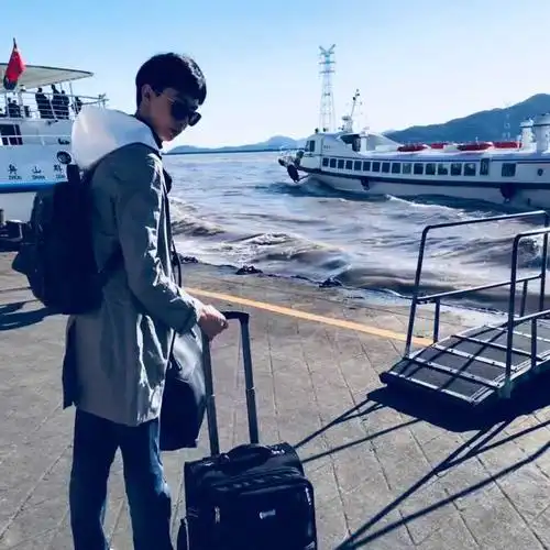 男生恋爱前后外貌变化有多大?