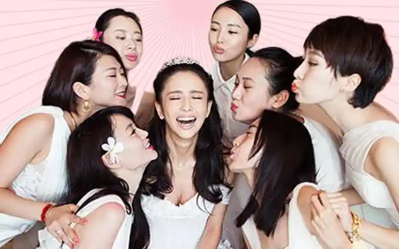 时隔9年后,当初被嘲没排面的佟丽娅伴娘团,如今都过得怎样了?