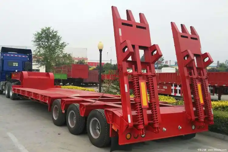 【图】建宇 12米低平板勾机运输半挂车_实拍图片_912510_卡车之家