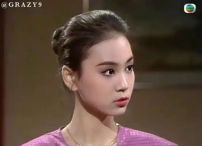 被年轻的宋丹丹惊艳居然能放弃如此美貌去当谐星