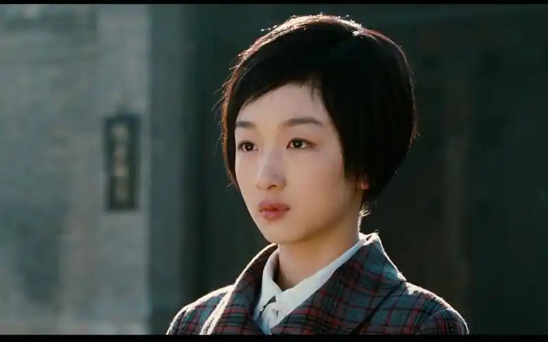 《湘江北去》周冬雨 cut