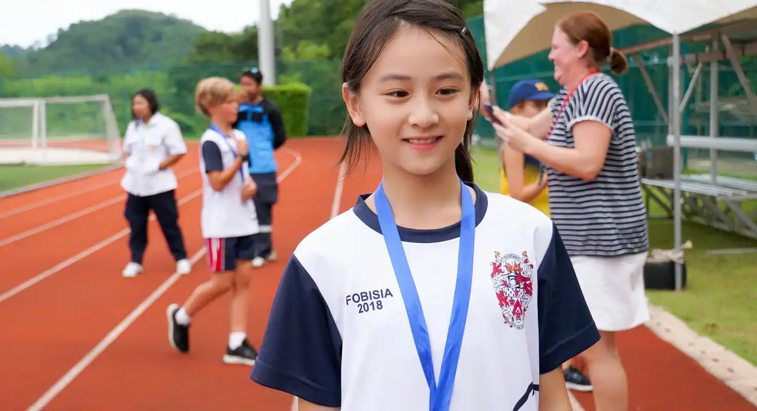 大家对田亮的女儿森碟的印象估计都停留在"风一般的女子",当时大家对