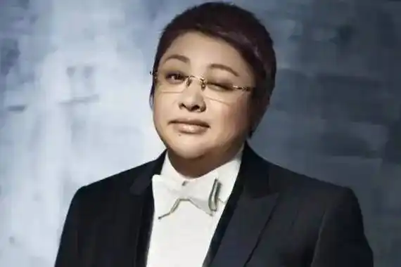 慈善家韩红简介_音乐_中国_爱心