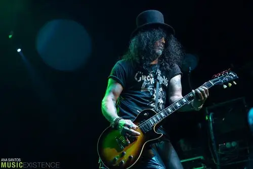 gallery: slash feat.