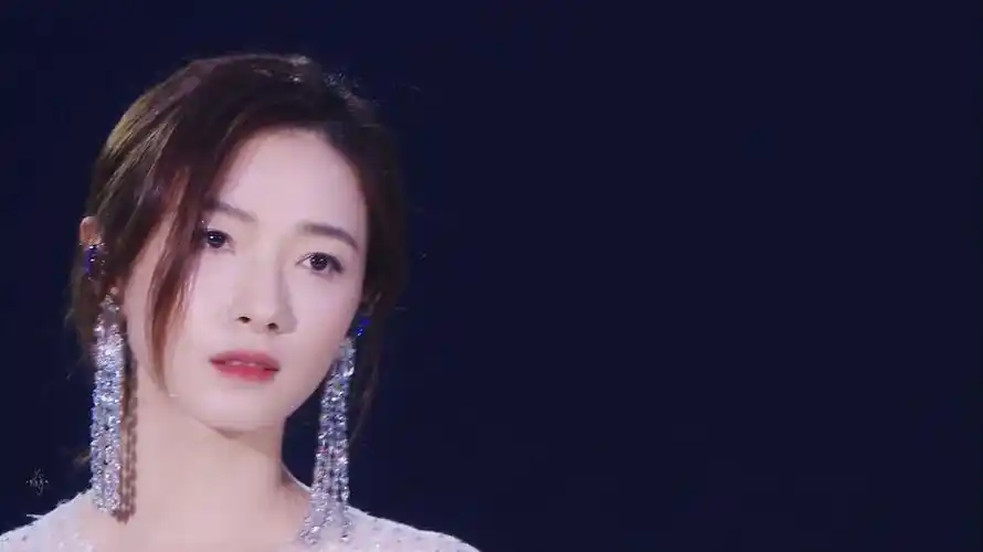 贷款先给万茜买个房感觉万茜还行啊