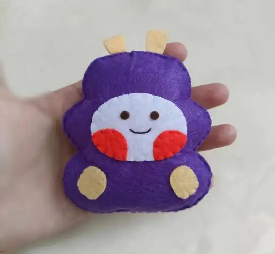 不织布毛毛虫玩偶挂饰挂件