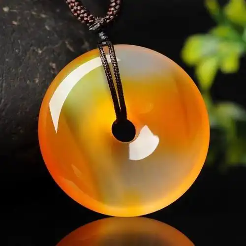 正品天然巴西冰种玛瑙玉髓平安扣挂坠玉坠男女情侣款简约吊坠包邮