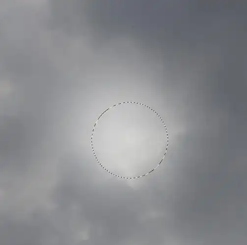 x 1500 px文档:第2步打开天空图像