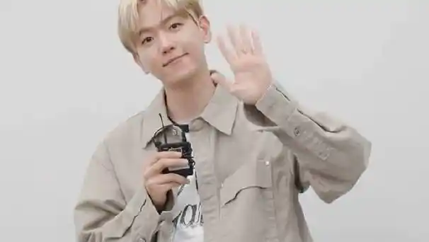 边伯贤solo出道四周年